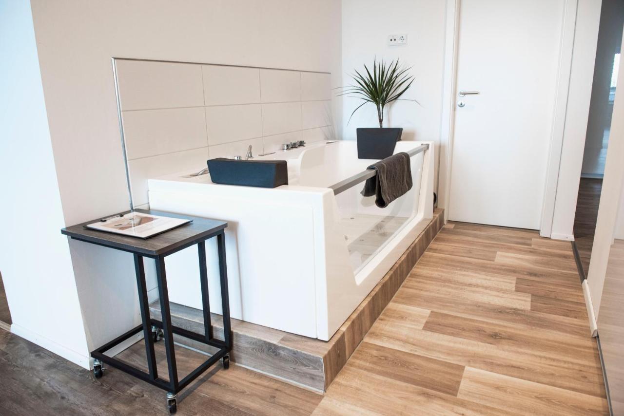 Luxus Suite Im Herzen Von Kempten***** +Parkplatz 外观 照片