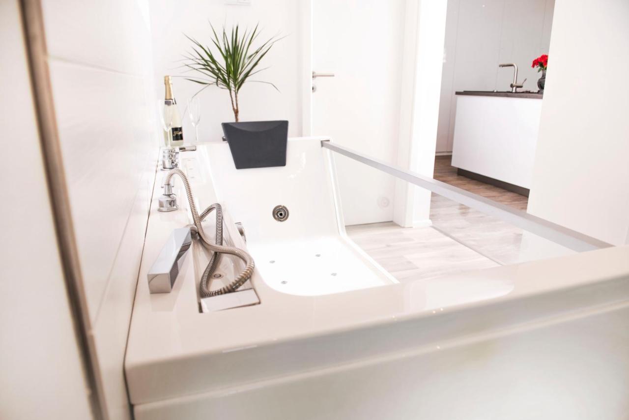 Luxus Suite Im Herzen Von Kempten***** +Parkplatz 外观 照片